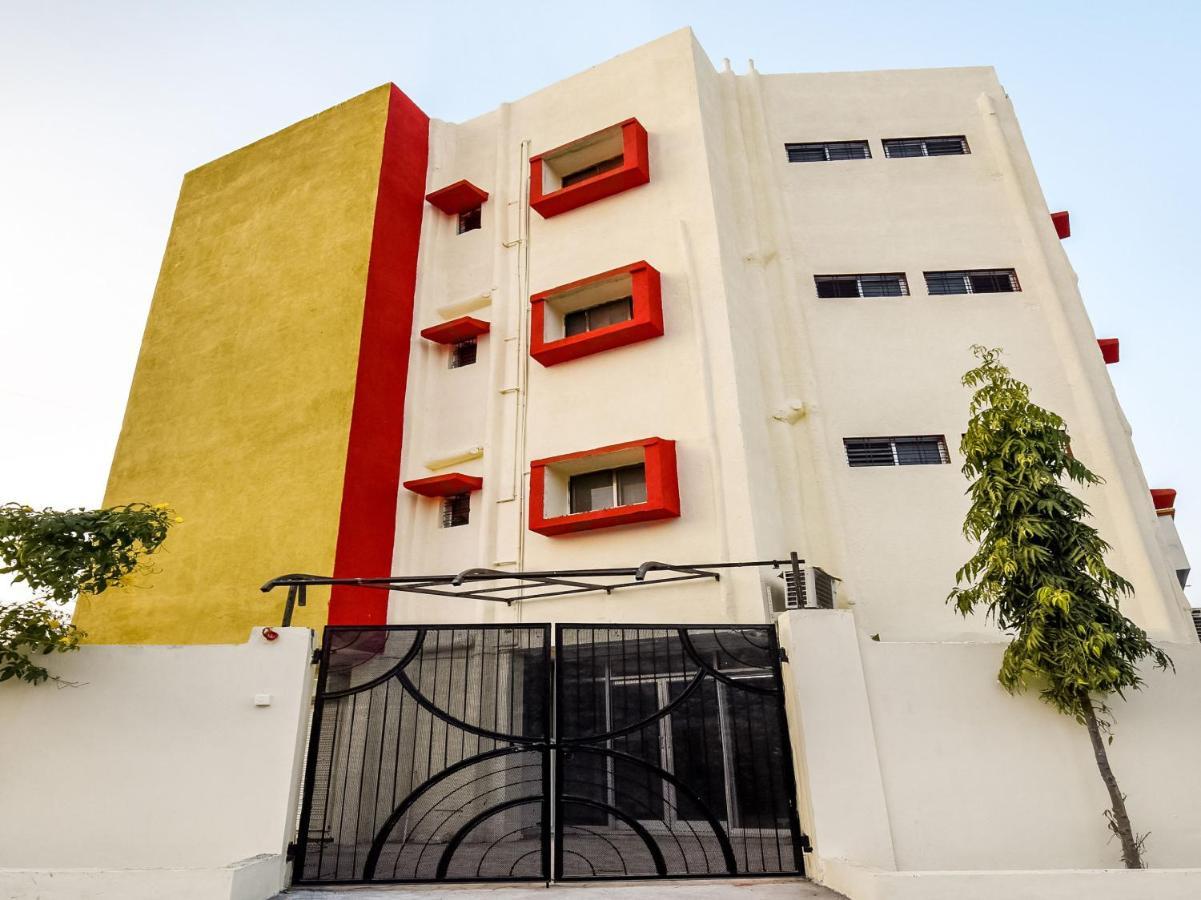 Oyo 74116 Hotel Feel Good Puri Exterior photo